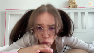 Порно с русскими девушками в чулках