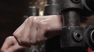 Порно актриса Cadence Lux