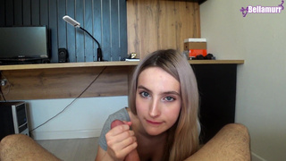 Порно дрочит рукой: Бесплатные русские ролики (дрочит руками)